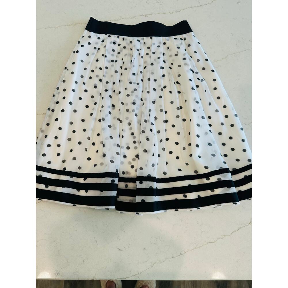 White House Black Market Polka Dot Skirt Knee Length Flowy Chic Timeless Glam 4 - Picture 4 of 9